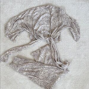 Mahina Patterned Wrap Top and pants Set